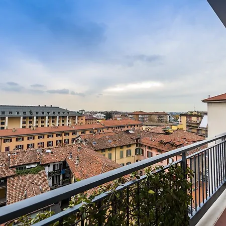Lapacano Art Galery Guest house